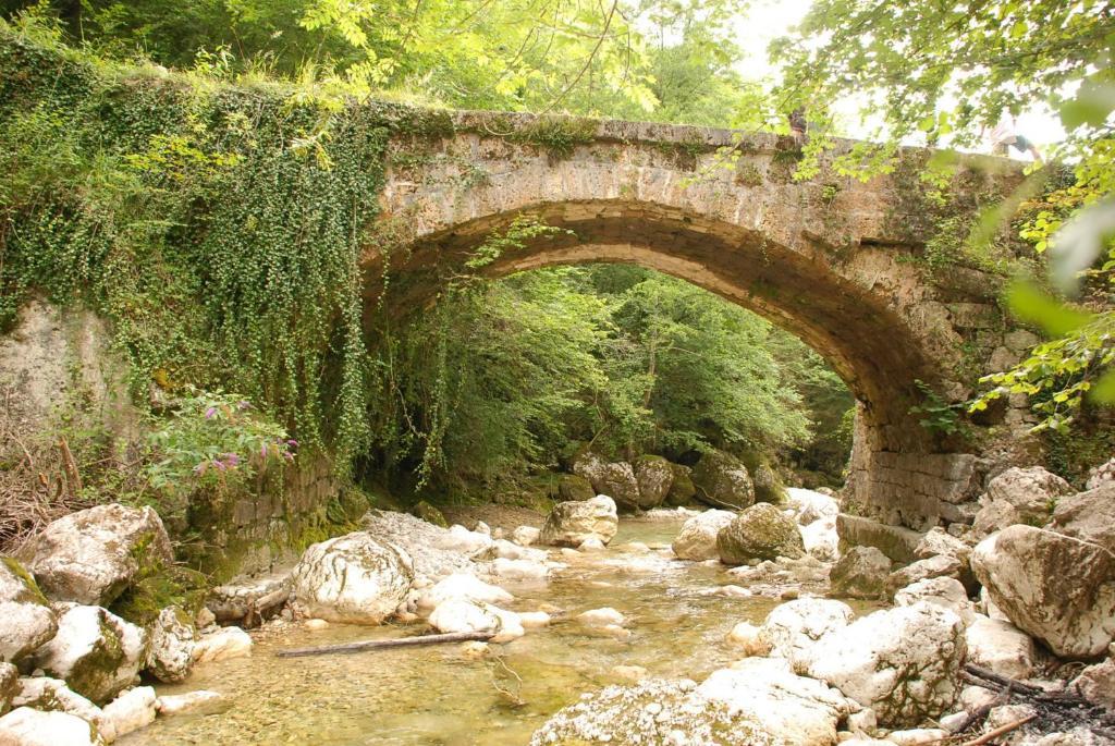 Gite De Fontepaisse Saint-Jean-en-Royans Ngoại thất bức ảnh